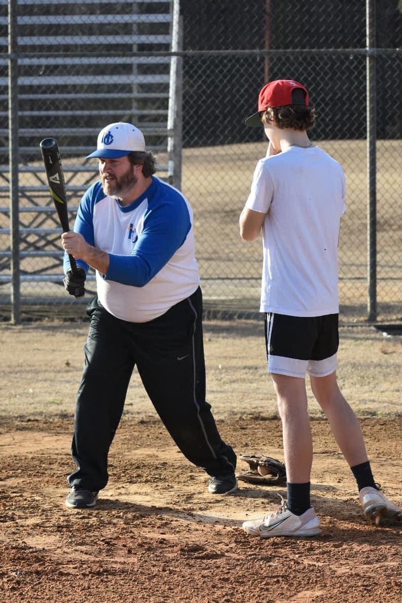 Coach Clay teaching baseball fundamentals